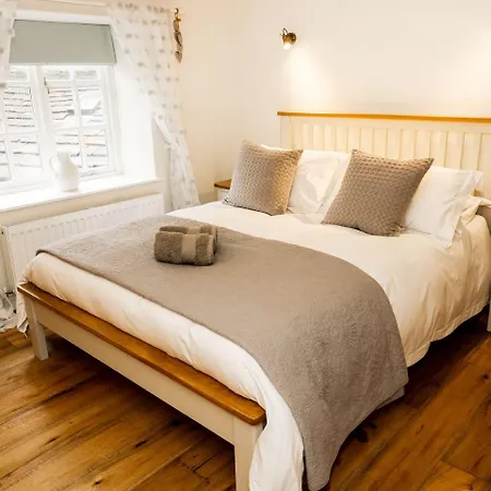 The Hayloft Hawes